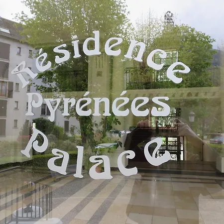 Pyrenees Palace Bagneres-de-Luchon Exterior photo