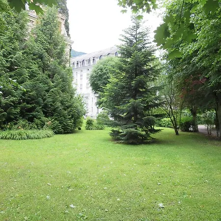 Pyrenees Palace Bagneres-de-Luchon Exterior photo