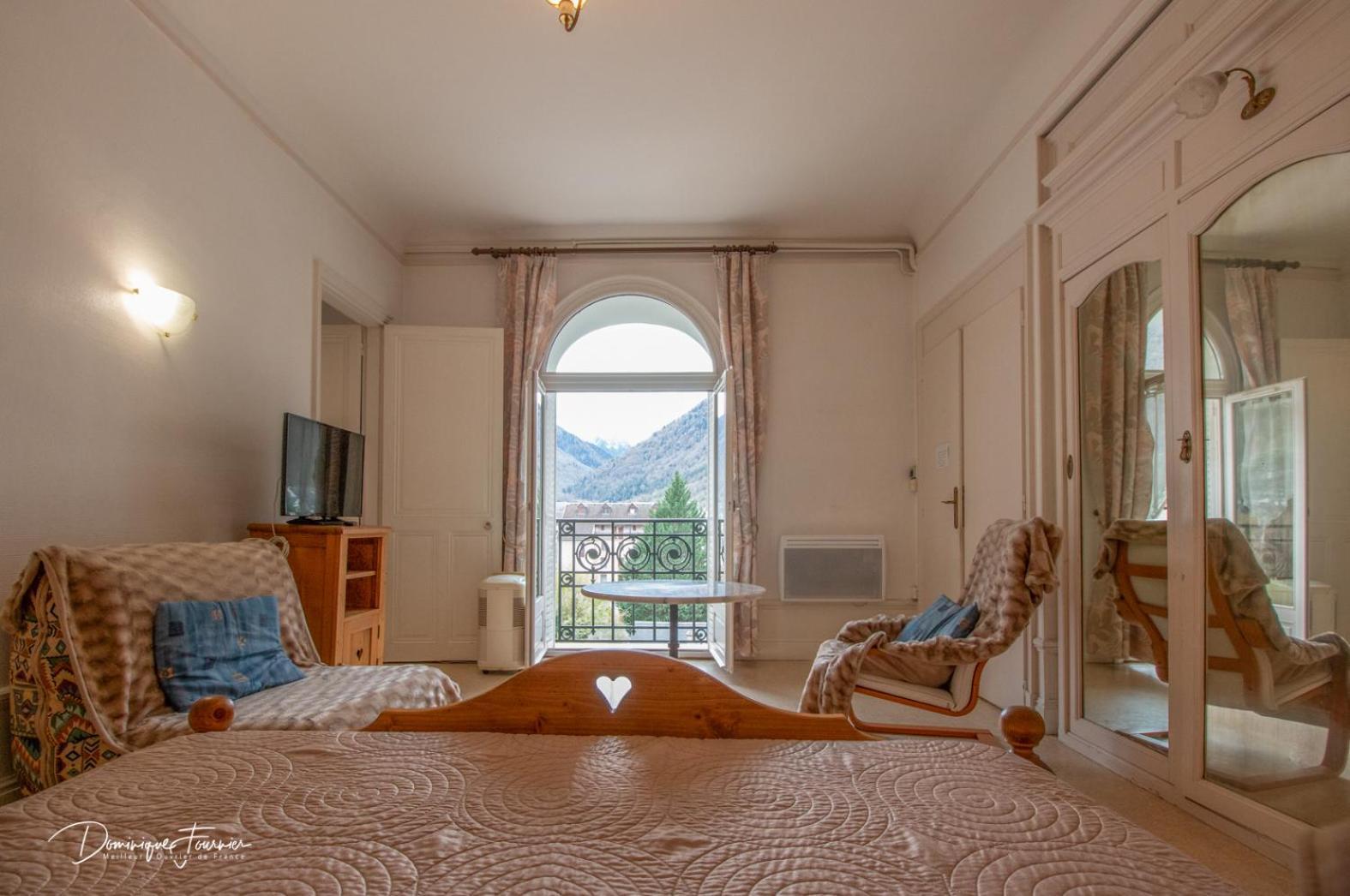 Apartment Pyrenees Palace *