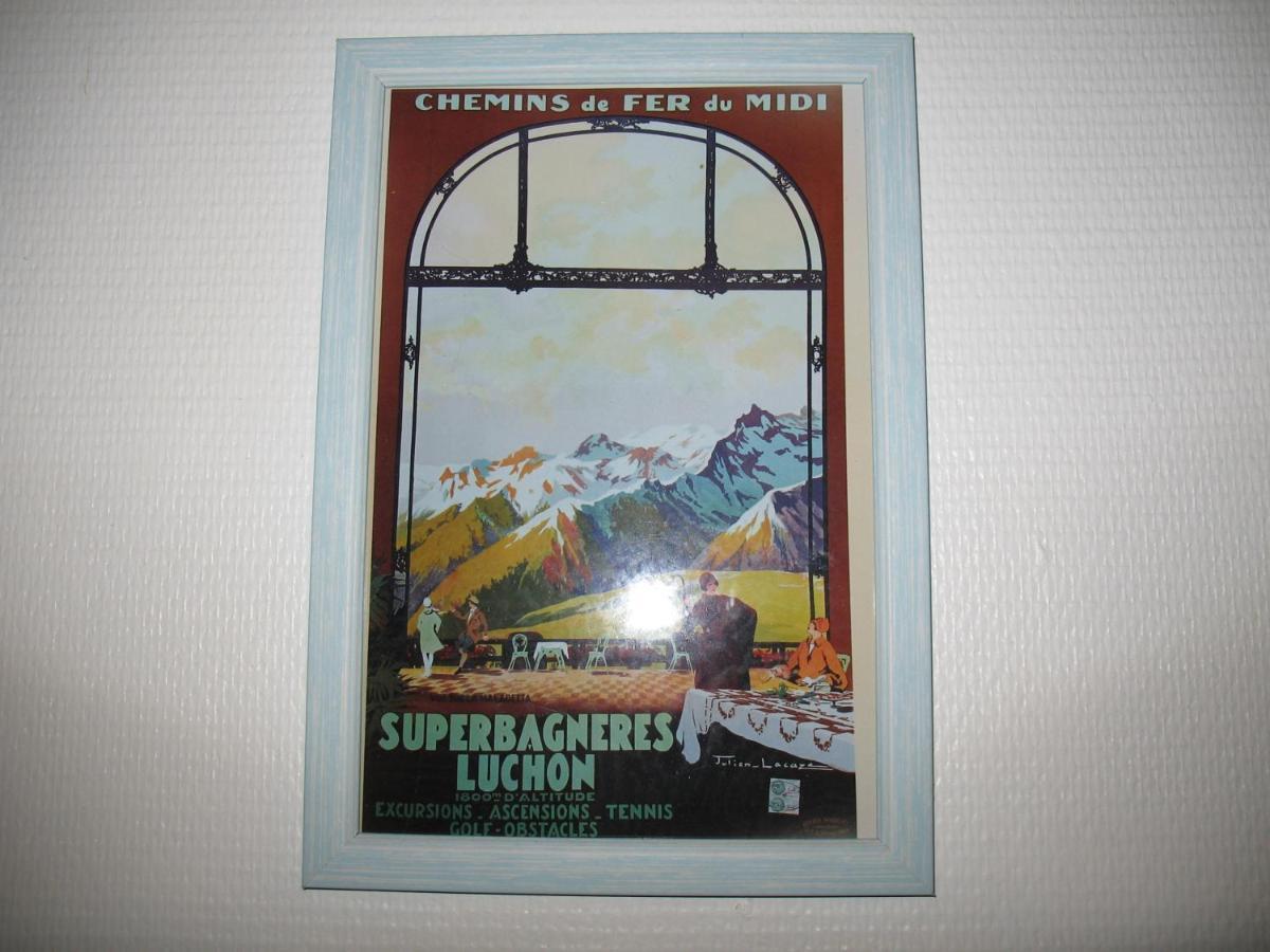 Pyrenees Palace *